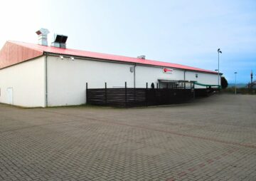 Großzügige Eventlocation oder Lager- und Produktionsfläche in zentraler Gewerbelage von Goslar, 38644 Goslar, Halle