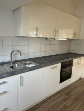 Helle, offene Maisonette-Wohnung im grünen Groß-Buchholz - Foto 2