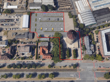Zentrale Gewerbefläche mit Ladeinfrastruktur und Wasserturm mit modernen Büro- und Lagerflächen - Grundstück Gesamt
