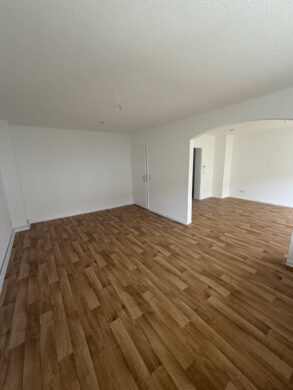 Große 2,5-Zimmerwohnung mit Balkon in der List - Photo 1