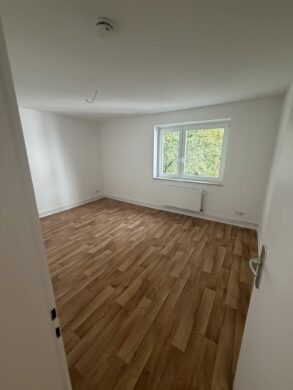 Große 2,5-Zimmerwohnung mit Balkon in der List - Photo 3